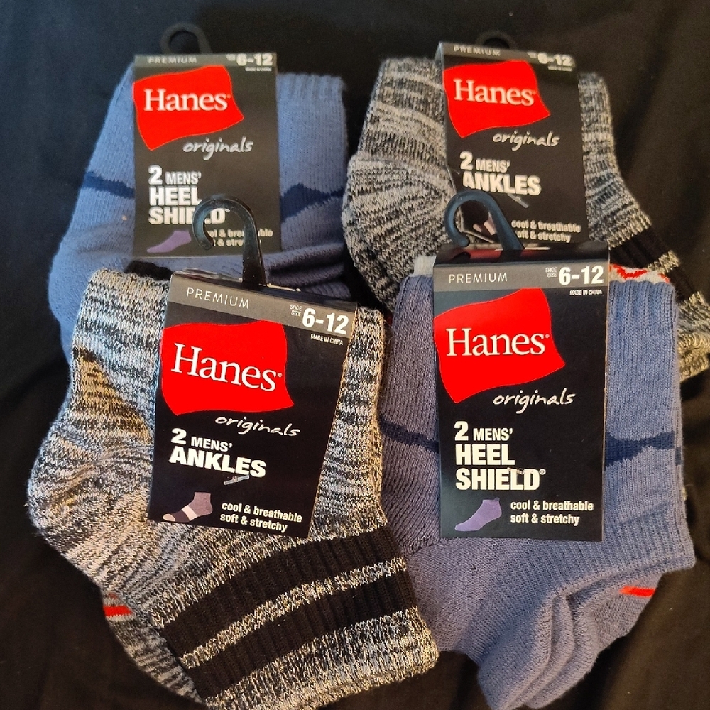 Hanes Athletic Socks Blue and Black Performance Comfort (4pks/2pr)(8pair)